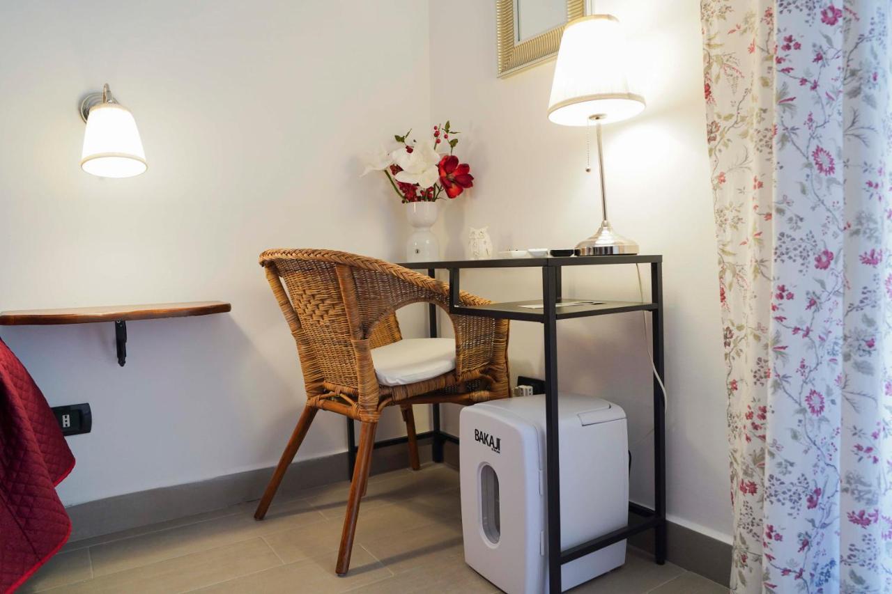 Bed and Breakfast Anthea Bb Napoli Екстер'єр фото